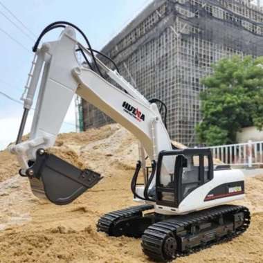 MAINAN REMOT CONTROL RC EXCAVATOR HUINA 1550 15CHANNEL 2.4GHZ 1/12 Putih