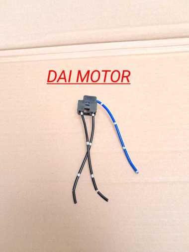 socket kabel headlamp lampu kepala besar H4 Nissan march datsun evalia