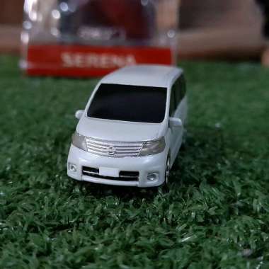 Diecast Miniatur Nissan Serena C25 skala 1:72