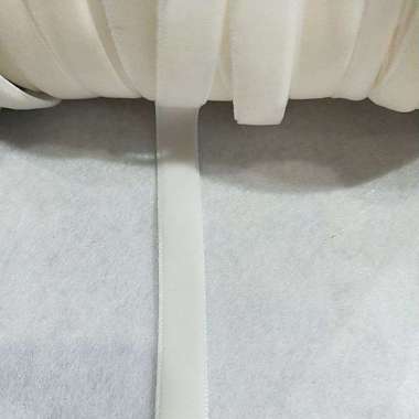 Pita Bludru 1cm METERAN Putih