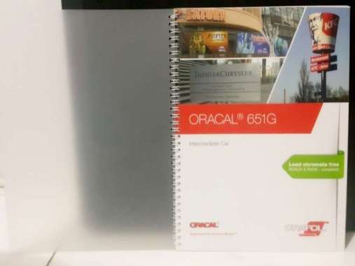 Katalog Oracal Set 651 Gloss Matte/Doff 8300 8500 Translucent Multivariasi Multicolor