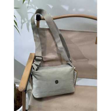 Tas Selempang Wanita Chibao CB 8016-SF + Free Dustbag CB 8016-SF Abu Muda