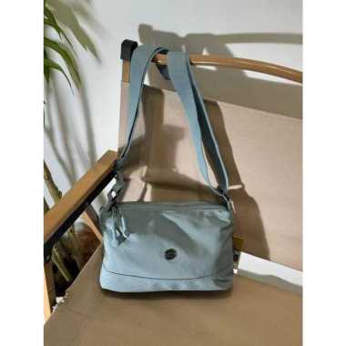Tas Selempang Wanita Chibao CB 8016-SF + Free Dustbag CB 8016-SF Biru