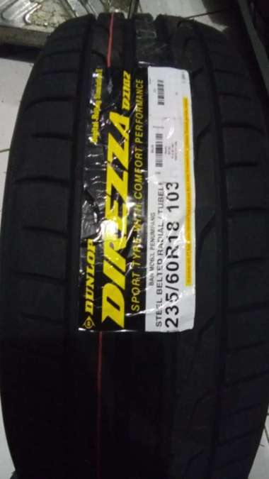 Ban Luar Mobil Dunlop 235/60 R18 DZ102 CRV All New,Lexus RX,Mazda CX-7,Grand Vitara - dl242064 -