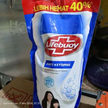 lifebuoy shampoo refill 900ml anti ketombe