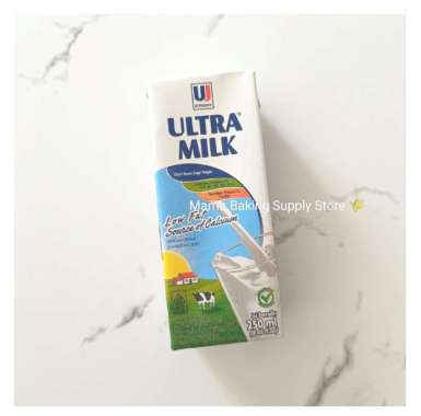 ULTRA MILK Susu Cair LOW FAT UHT Putih Plain Milk Ultramilk 250 ml