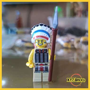 LEGO 8803-3 - Tribal Chief Minifigure with Weapon