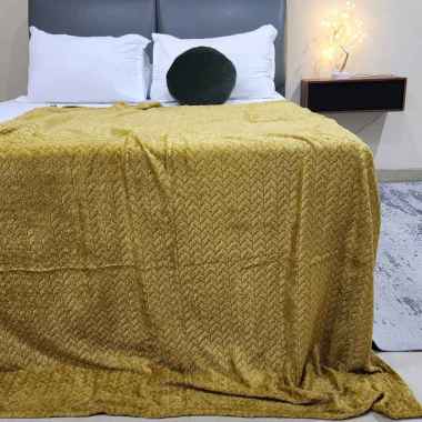 King Rabbit Thermal Blanket / Selimut Lembut uk 150x200 cm ziggy gold