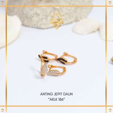 ANTING JEPIT DAUN DENGAN PERMATA INDAH EMAS ASLI EMAS MUDA KADAR 8K (375) ANTING DAUN PERMATA KODE A