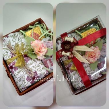 Kado Sajadah/Kado Pengajian Unik/Hampers Lebaran /Hadiah Syukuran mukenah