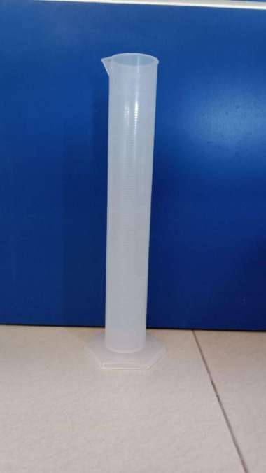 Gelas Ukur Plastik / Gelas Takar Laboratorium 500ml