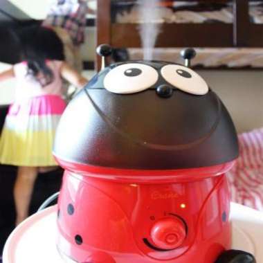 Crane Adorable Ultrasonic Cool Mist Humidifier Lady Bug