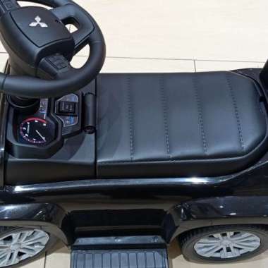 MOBIL AKI ANAK REMOTE