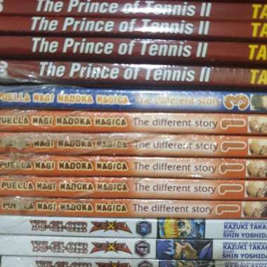 KOMIK PUELLA MAGI MADOKA MAGICA THE DIFFERENT STORU