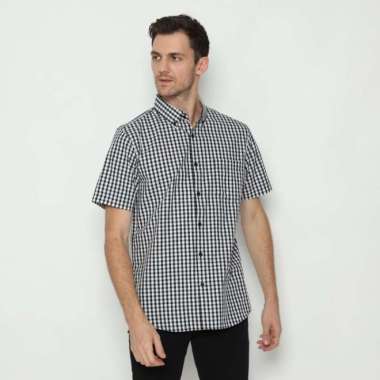 Platini Kemeja Motif Kotak Pria Lengan Pendek Katun Black 71004.04 S