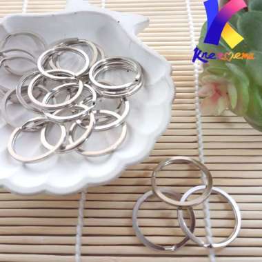 Ring ganci gantungan kunci tebal tanpa rantai - per 20pcs