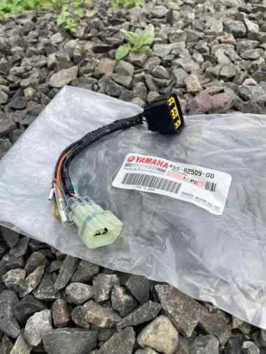 SOCKET KABEL SOKET CDI YZ125 YZ 125 KODE 4SS-82509-00 Original YAMAHA