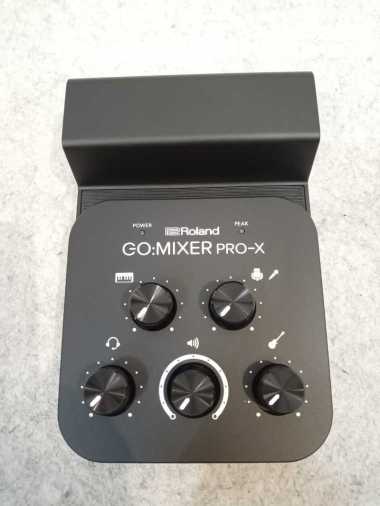 Roland GO Mixer Pro X Audio Mixer for Smartphones