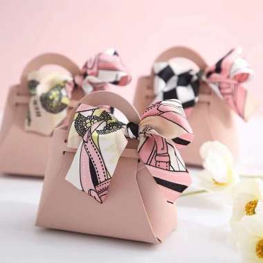 Goodie Bag Kulit Mini Elegan M 12cm - Tas Hadiah Souvenir Pesta Sangjit Wedding Birthday Seserahan P