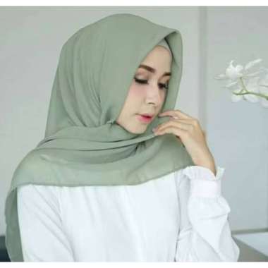 Warna Hijau Wardah Ukuran 110 cm x110 cm Jilbab bella square berbahan polly cotton dengan ukuran 110