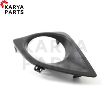 COVER FOG LAMP SEBELAH KANAN MOBIL TOYOTA VIOS 2014 521270D440