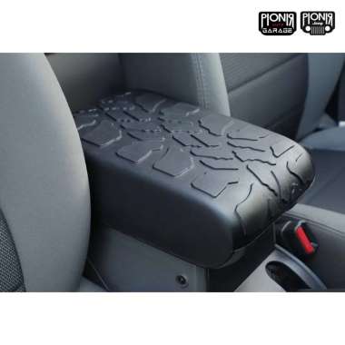 Arm Rest Jeep JK Armrest Jeep JK Arm Rest Pad Jeep Jk Armrest Pad Jeep JK Bahan Karet High Quality J