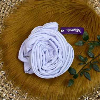 Milyarda Hijab Bergo Sporty Kerudung Sport Daily Putih