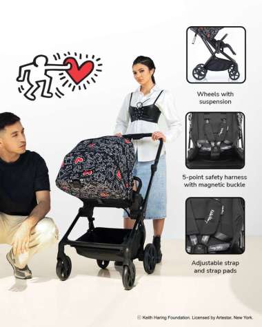 Stroller Cocolatte Keith Haring Convertz Black / Kereta Dorong Bayi