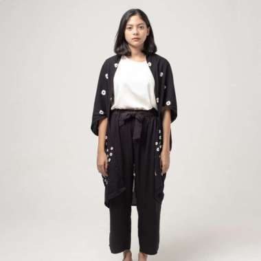 Dama Kara Seruni Outer Black
