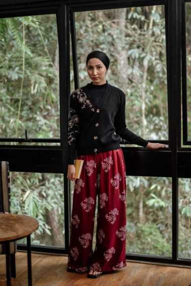 Dama Kara Suar Cardigan Black