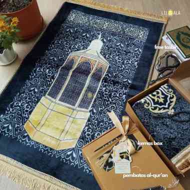 [Bkiswah] hampers sajadah Kiswah kemas box kado Premium Tebal Antislip dengan Rumbai Gold Souvenir O