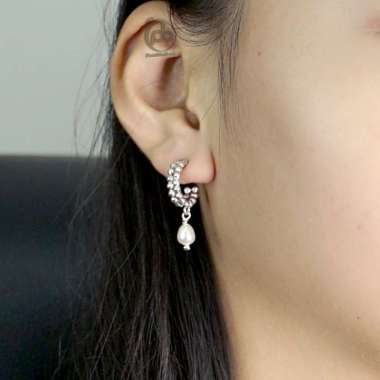Anting Wanita C-Hoop Perak Bali Asli 925 Natural Mutiara Sandora