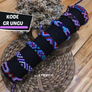 Gelang Rajut Khas Lombok Anyaman Handmade Etnik Persahabatan Benang Bracelets GR UNGU