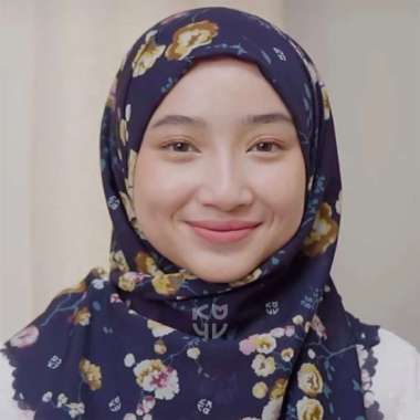 Koyu Hijab Segiempat Motif Viney Jepang Beauty Flower (Japan Series II) NAVY,LASERCUT