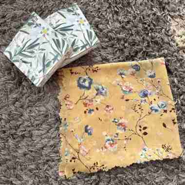 Koyu Hijab Segiempat Motif Viney Jepang Beauty Flower (Japan Series II) CHOCO LASER