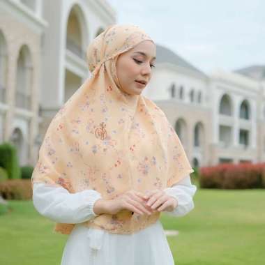 Koyu Hijab Bergo Motif Instan Viney Jepang Premium 2layer Valena Allsize ABSTRAK BEIGHBLUE