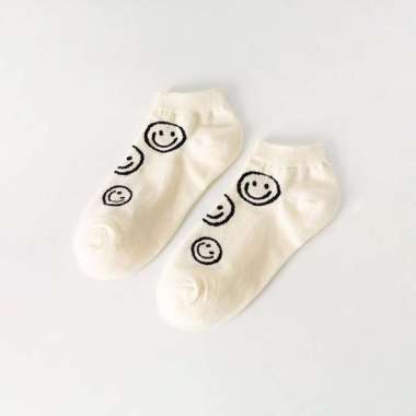 OEM ONE-P624 Ankle Socks Unisex Kaos Kaki Motif Smiley Face Garis Kekinian / Kaus Kaki Hitam Putih S