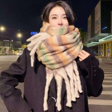 Scarf Panjang Tebal Wanita Pria Hangat / Syal Leher Wool Musim Dingin Komb.Krem