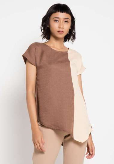 Sophistix Nola Assymetrical Blouse In Beige And Brown Nola Blouse - M