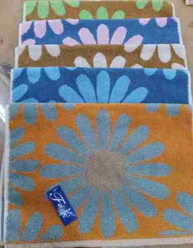 Paket 4 Pcs Keset Handuk Motif Tebal Premium Ukuran 40 x 60 Cm Tebal Gramasi 825 Gsm Flower