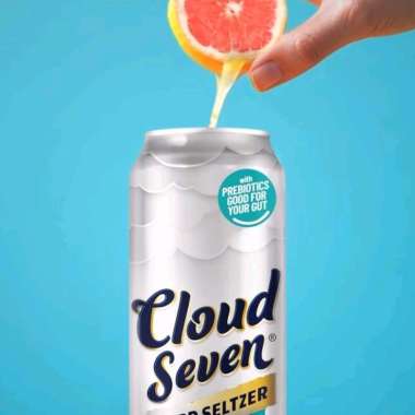 Cloud Seven Sparkling Jeruk exotica punch Sparkling Jeruk 350ml can