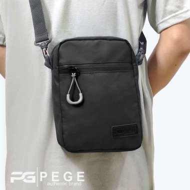 Tas Slingbag Pria Model Polos Casual PEGE Levin Selempang Bahu Waterproof Antiair - PG 9000 navy