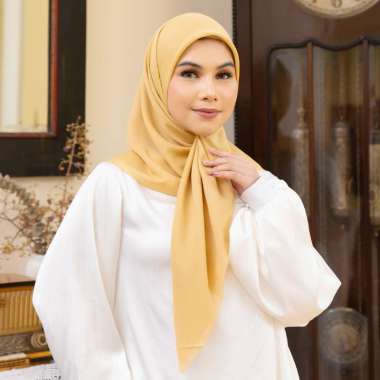 Lozy Hijab - Dya Voal (Hijab Segiempat Voal Polos Lasercut Zigzag) Khaki