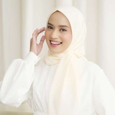 Lozy Hijab - Dya Voal (Hijab Segiempat Voal Polos Lasercut Zigzag) Champagne