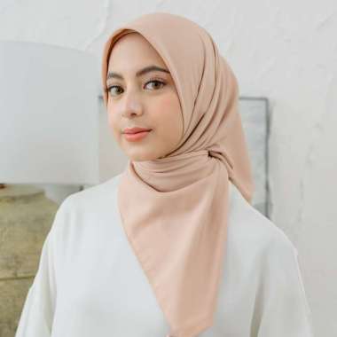 Lozy Hijab - Hana Voal (Hijab Voal Segiempat Polos) Salem