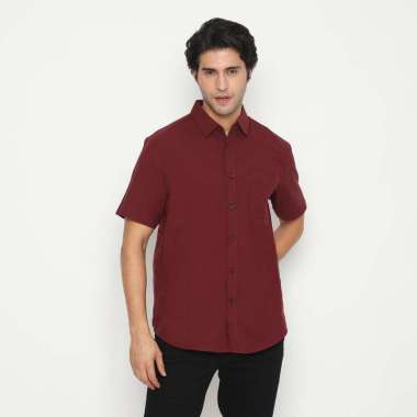 POLICE Kemeja Polos Cotton Oxford Merah Regular Fit Pria Merah L