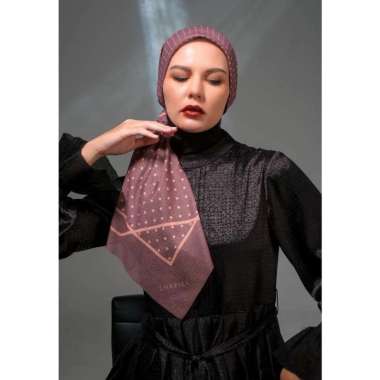 Shafira Corvina Printed Scarf | Hijab Kerudung Segi Empat Motif Copper