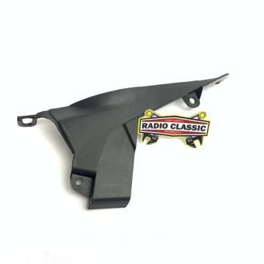 Caver Sambungan Body Belakang Tutup Shock Belakang Honda Beat Karbu Ori Ahm 80102KVY960 Lokal