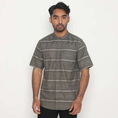 POLICE Kemeja Koko Salur Krah Shanghai Regular Fit Pria Olive XL