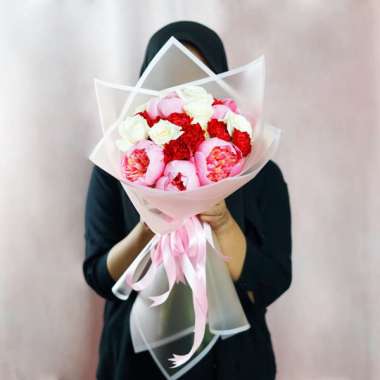 Buket Bunga Peony - Karangan Bunga Peony Freshcut Asli untuk Hadiah Romantis - FlowerAdvisor Celesti